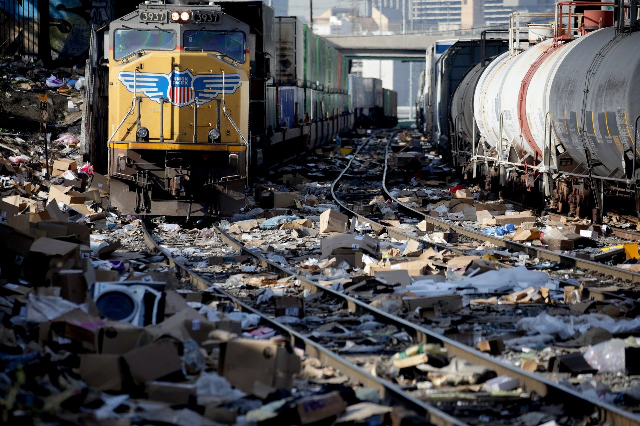 Nạn trộm hàng hóa trong toa xe lửa đậu tại Los Angeles, CA, tăng đến 160%