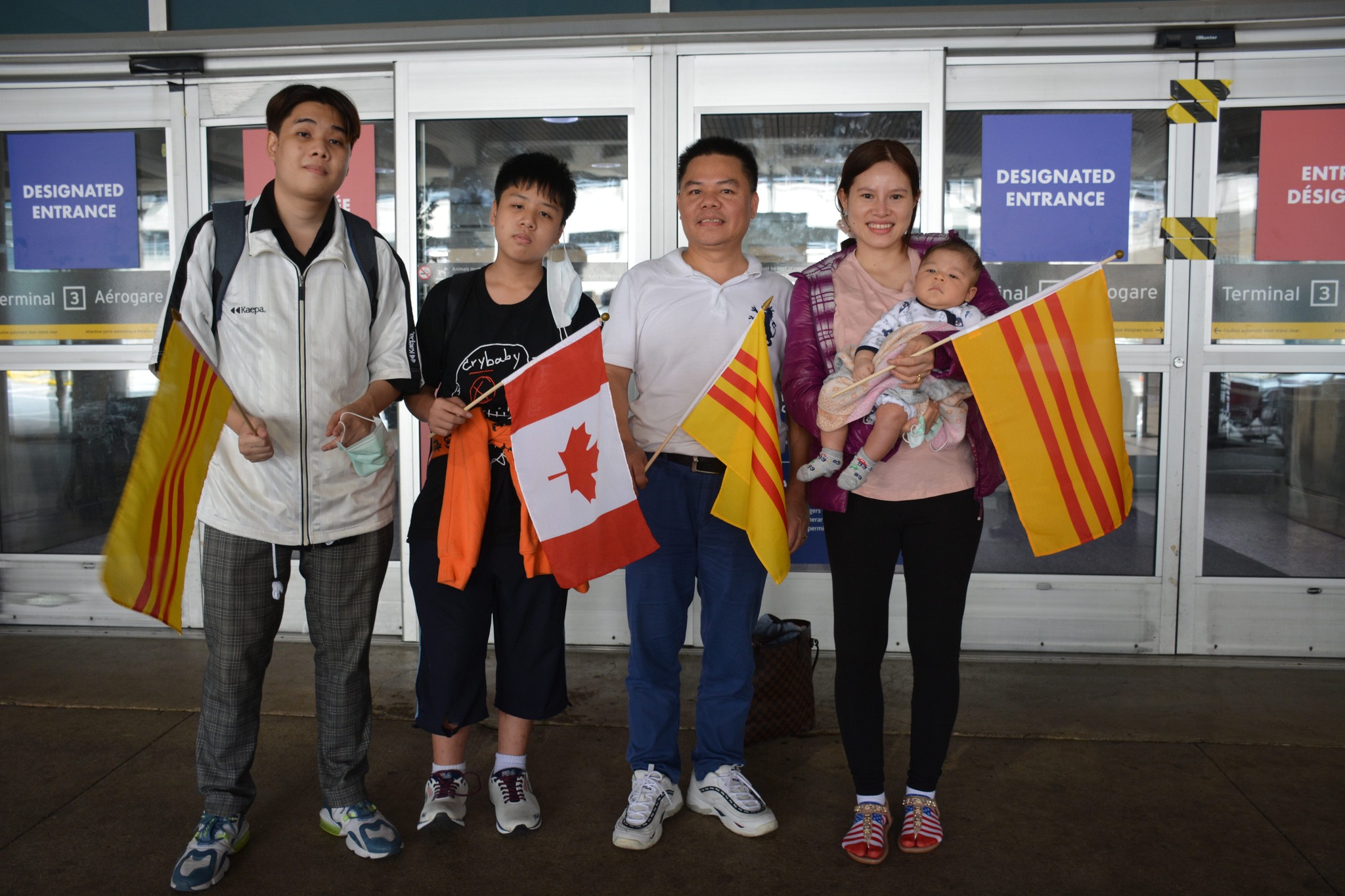 Thêm một gia đình tỵ nạn ở Thái Lan đến bến bờ tự do