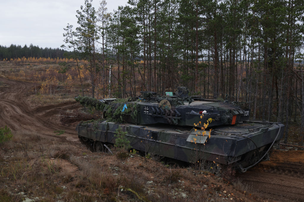 Xe tăng hạng nặng của NATO sẽ thay đổi cục diện chiến trường?